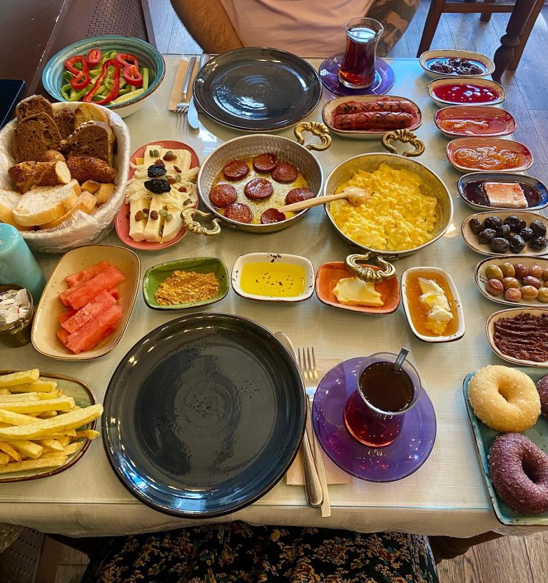 Breakfast at Deniz Nadide Duru Breakfast — Moda in Istanbul