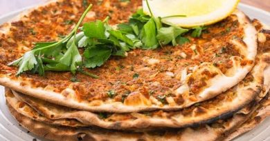 Lahmacun for our guide to Kadıköy restaurants