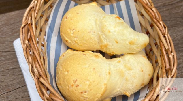 Pão de queijo at Pão de Queijo Haddock Lobo in São Paulo