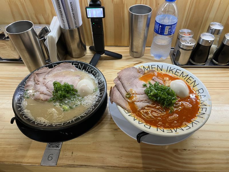 Ramen bowls at Ikemen Ramen in São Paulo