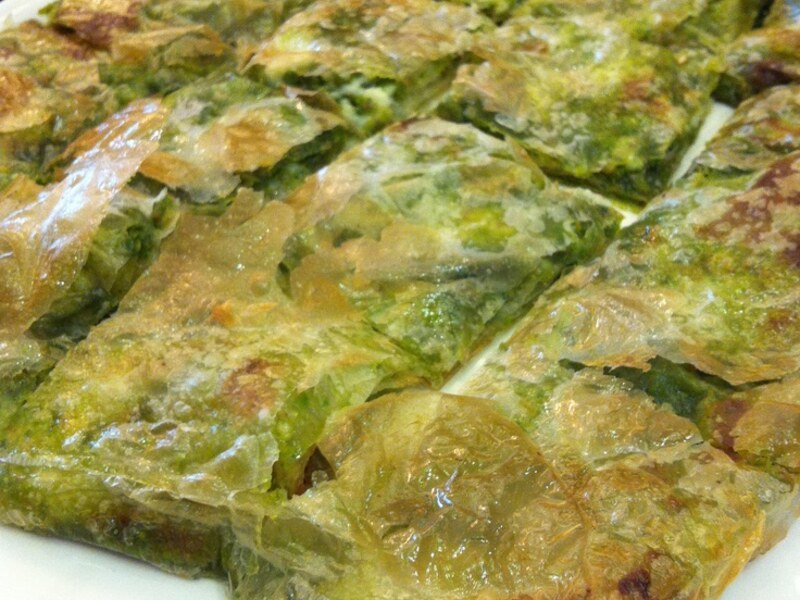 Sliced pistachio katmer at Orkide Pastanesi in Gaziantep